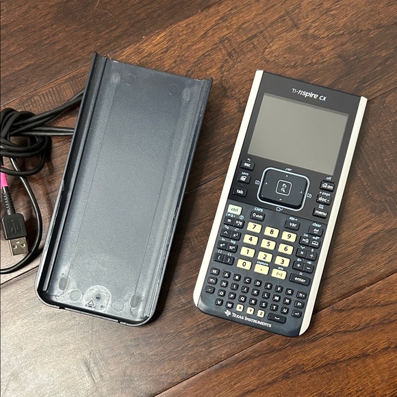 Texas Instruments TI-Nspire CX Graphing Calculator in - Picture 5 of 8
